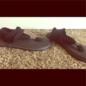 Women’s Sanuk’s